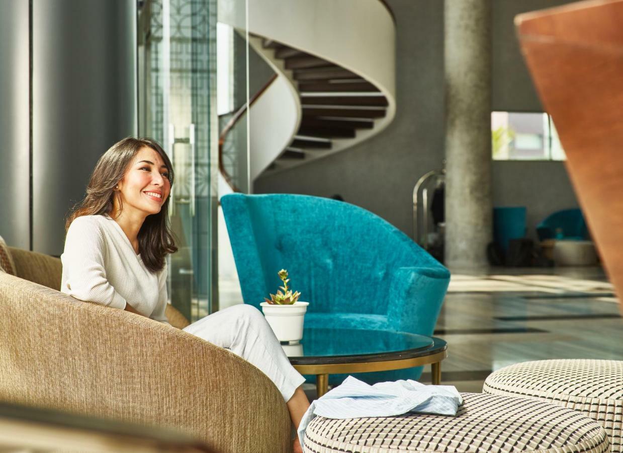 Novotel Karawang Esterno foto